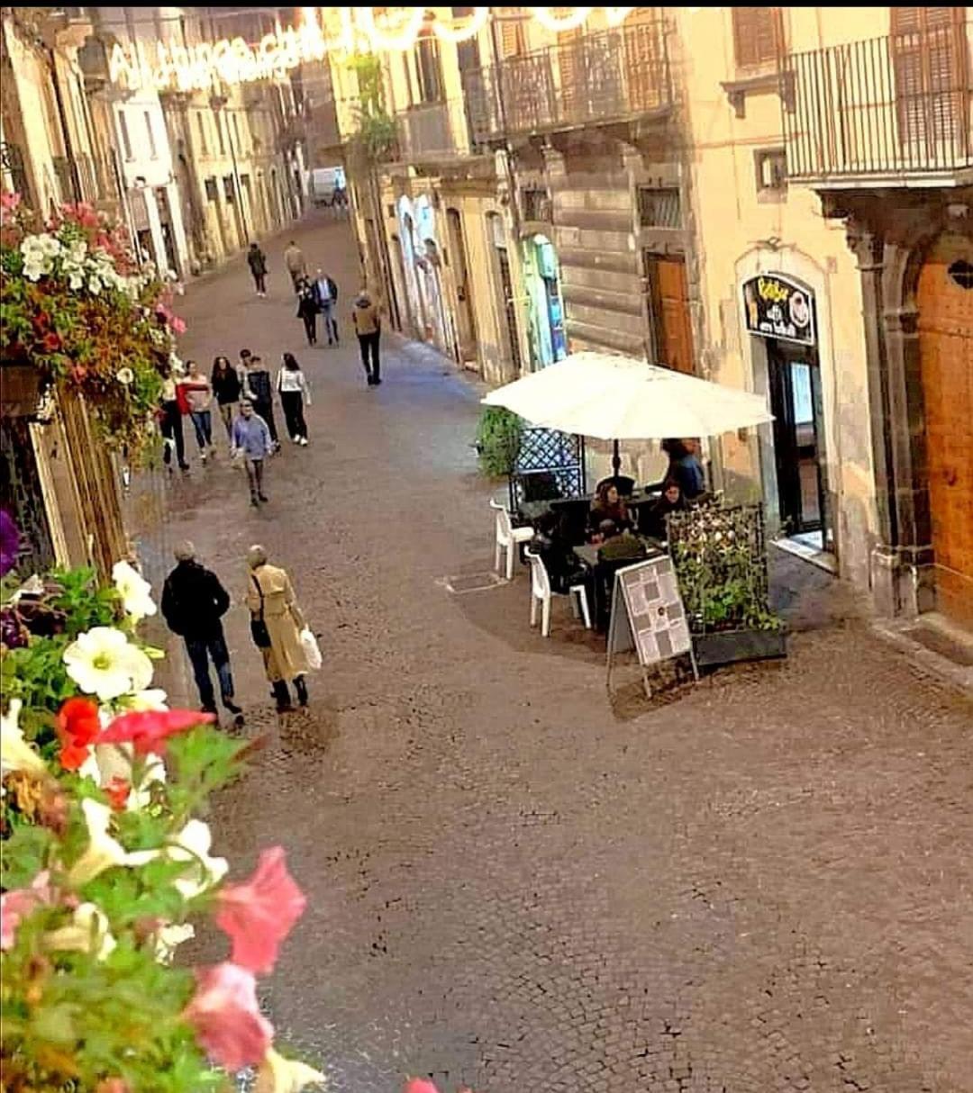 Appartamento Eleonora Sulmona Exterior photo
